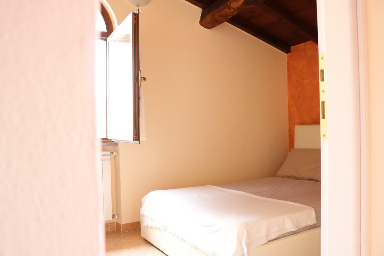 Rometta Casa Vacanze Elena מראה חיצוני תמונה